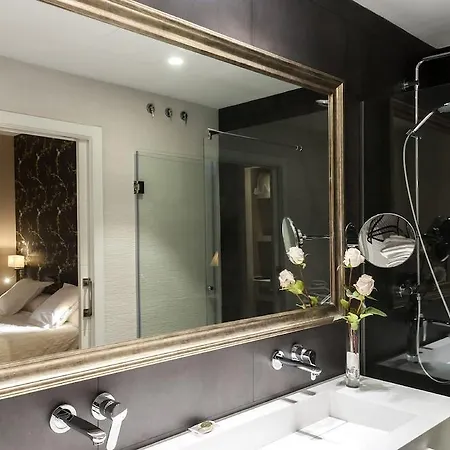 Hotel Murillo Catedral 2*