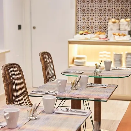U-sense Centro 3* Sevilla