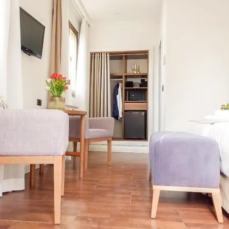 Hotell U-sense Centro Sevilla
