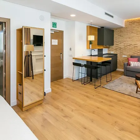 Aquitania Hotel apartamentowy