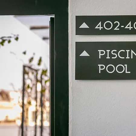Aquitania Hotel apartamentowy 3*