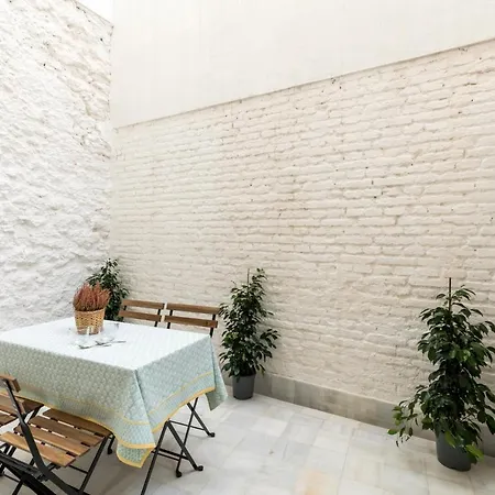 Behouse Arroyo A * Seville