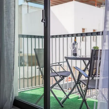 Family Suits Encantos De Apartment Seville