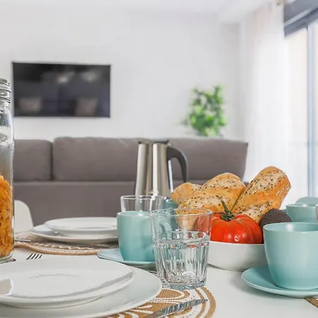 Apartment Family Suits Encantos De