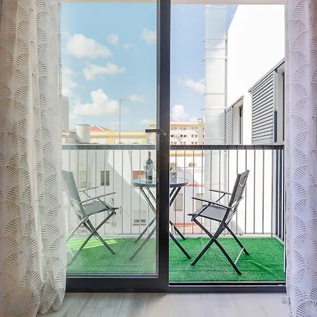 Family Suits Encantos De Seville