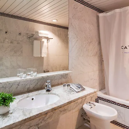 Catalonia Hispalis Hotel 3*