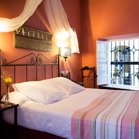 Abanico Casa Palacio Hotel Sewilla