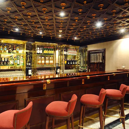 Hotel Becquer