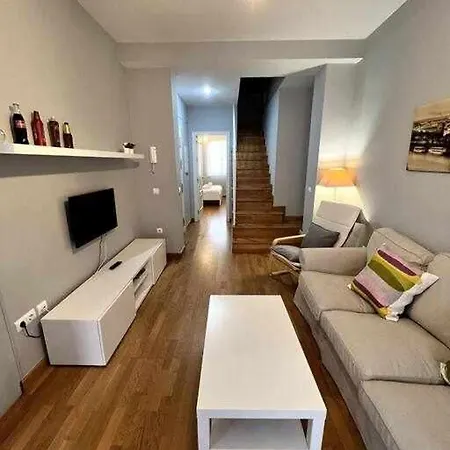 Talavera Atico Con Terraza Y Parking Appartement Séville