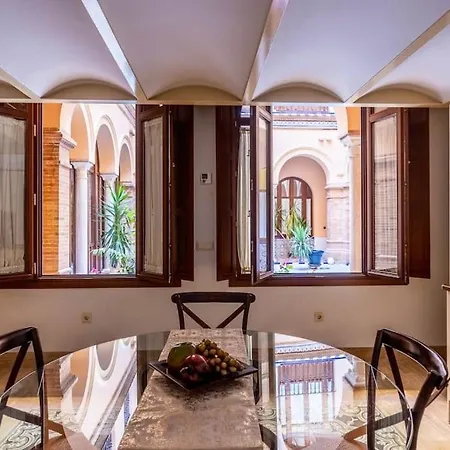 Luxury & Elegant Duplex In Center Apartamento *