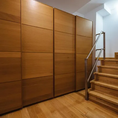 Zaragoza 66, By Homing U Apartamento