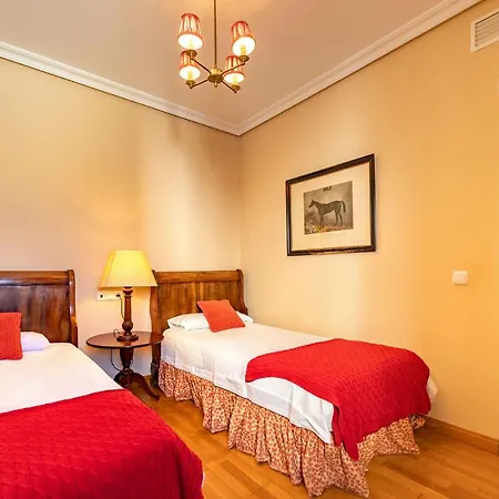 180 Luxury Gran Prado * Seville