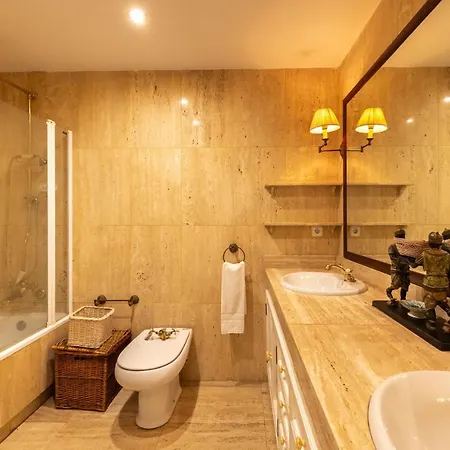 180 Luxury Gran Prado * Seville
