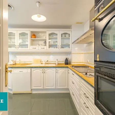 180 Luxury Gran Prado Apartment Seville