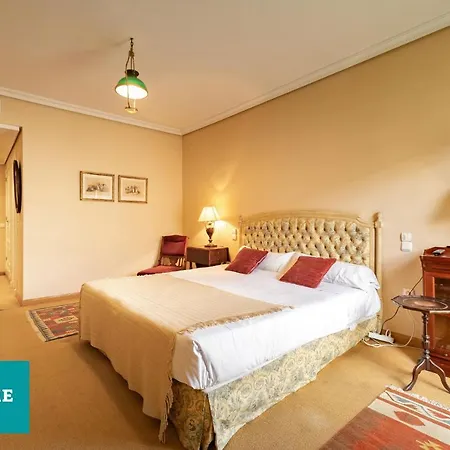 180 Luxury Gran Prado Apartment *