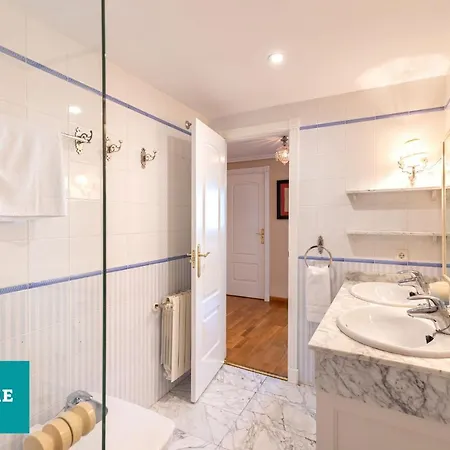 180 Luxury Gran Prado Seville