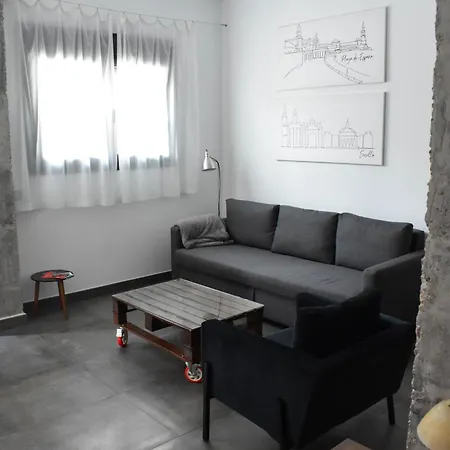 Industrial Flat * Sevilla