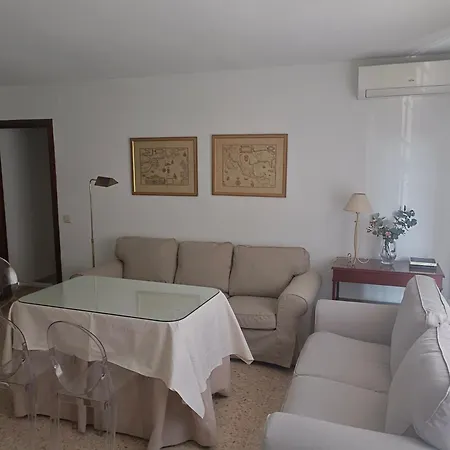 Apartment Piso 6 Junto Al Acueducto. A Pasos Del Centro