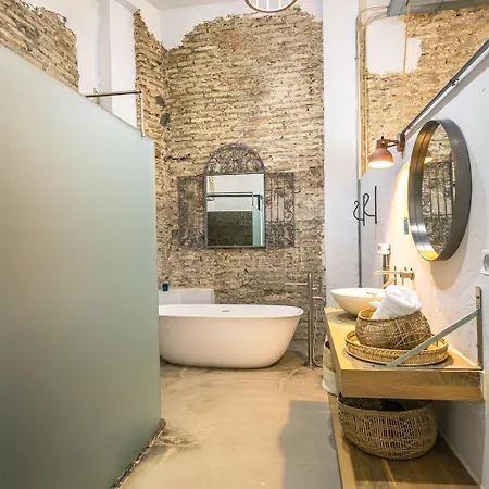 Loft-style Ground Floor Flat Apartamento Sevilha