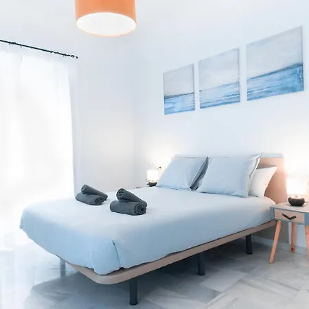 Apartment Downtown 3 Bedrooms, 2 Bathrooms, Wifi