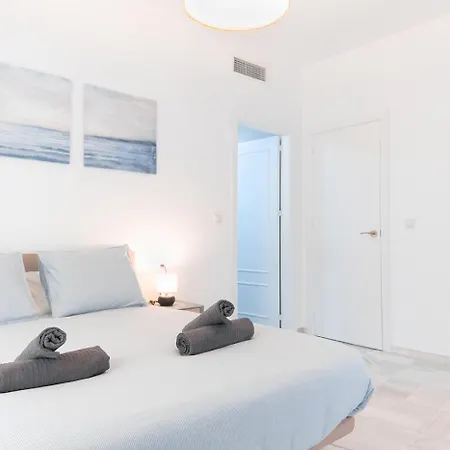 Apartment Downtown 3 Bedrooms, 2 Bathrooms, Wifi Seville