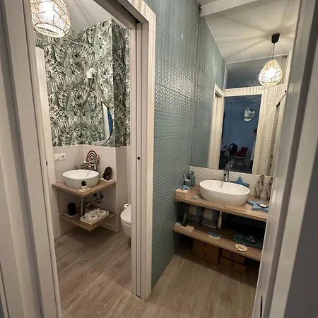 Casa Duque Compartida Familiar 1-habitacion Con Bano Propio Sevilla