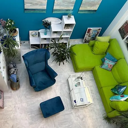 Atico Triana Con Terraza Apartment *