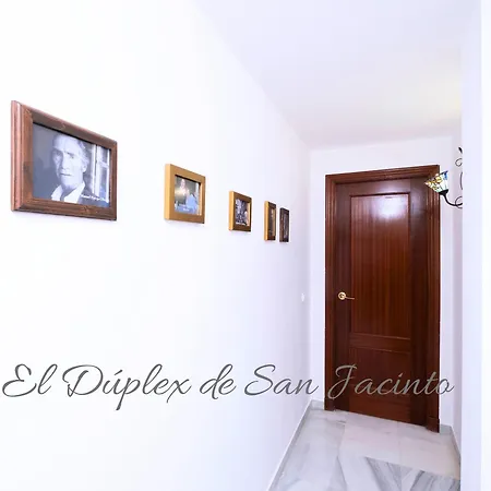 El Duplex De San Jacinto * Sevilla