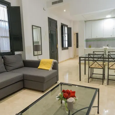 Rentalsevilla Lumbreras Ii Apartment *