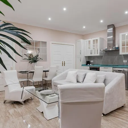 Apartment Isg Jose De Velilla Centro Parking Seville