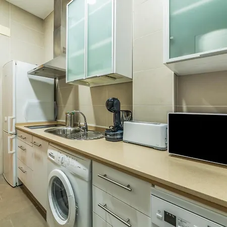 Zaragoza 66, By Homing U Apartamento *