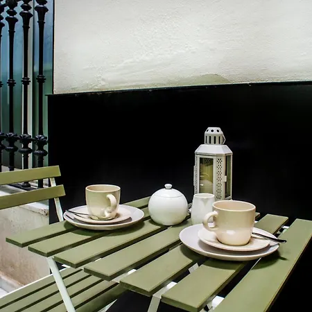 Zaragoza 66, By Homing U Apartamento