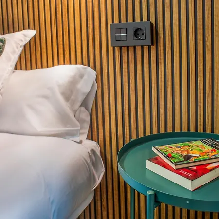 Zaragoza 66, By Homing U Apartamento *