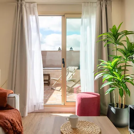 Magno Clavellinas - Pool And Parking Apartment