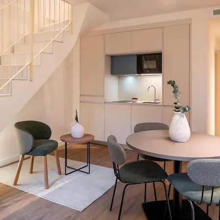 Magno Clavellinas - Pool And Parking Apartment Seville