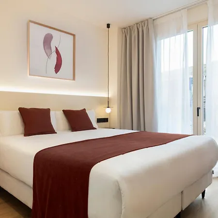 Magno Clavellinas - Pool And Parking *