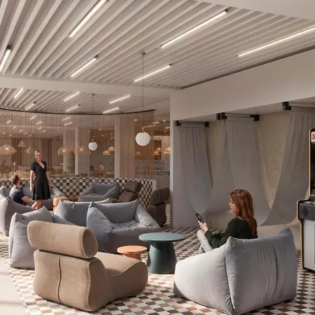 Vibe La Cartuja- Adults Only Aparthotel Sevilla