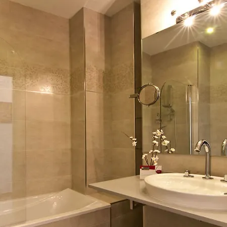 Palacio Alcazar 4*