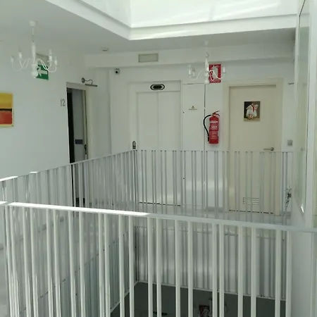 Hotel Palacio Alcazar 4*
