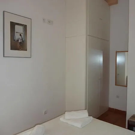 Karmapartment 2 Sevilha