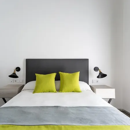 La Puerta De Palacio - Adults Only ホテル 3*