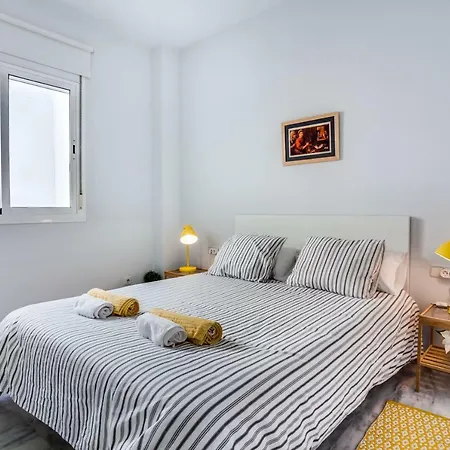 Encantador Atico Con Terraza Sevilla