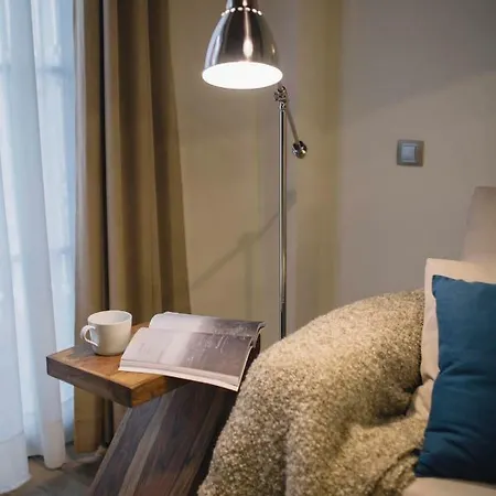 Byron Suites Sevilla