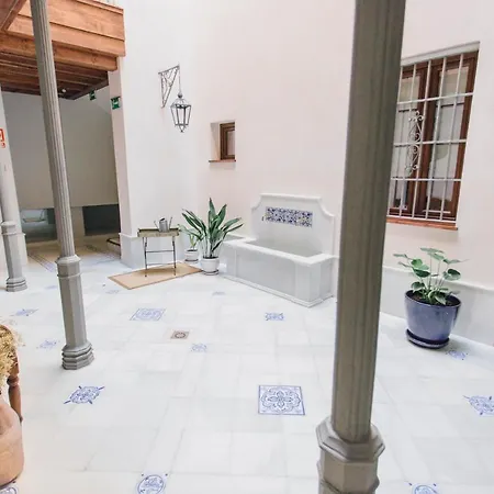 Byron Suites Sevilla
