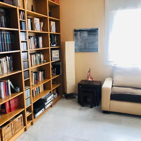 Apartment Junto A Fibes, Amplio, Luminoso, Con Piscina Y Parking Seville