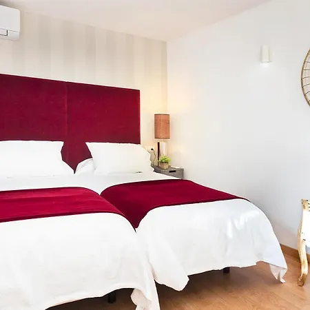 Lope De Rueda Apartment *