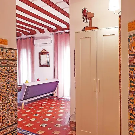 Homestay Palace-house Hercules Seville