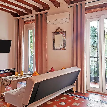 Palace-house Hercules Homestay