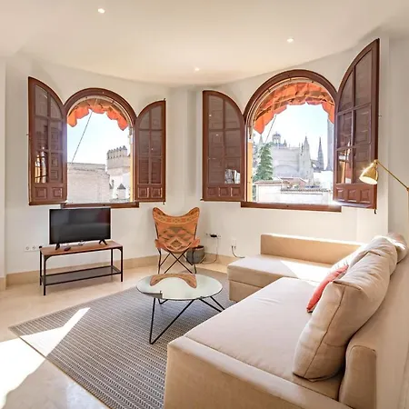 Apartment Alianza Giralda Sky View By Valcambre Seville