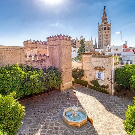 Apartment Alianza Giralda Sky View By Valcambre *
